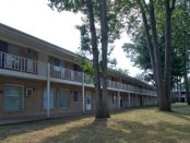 Country Court
